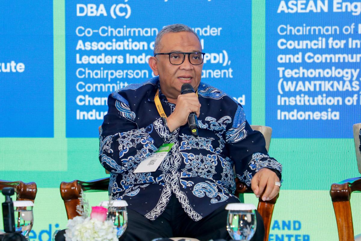 Wamenaker: SDM Indonesia Harus Siap Hadapi Era AI dan Digitalisasi Global